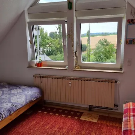 Helles 18 Qm In 6,5-zi-wohnung Naehe Frankfurt, Hanau, Buedingen, Friedberg Alloggio in famiglia